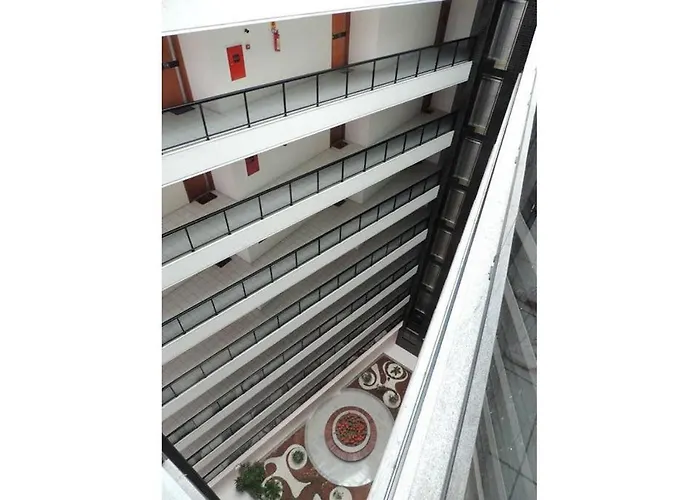 Amplo E Confortavel Quarto E Sala Na Pajucara