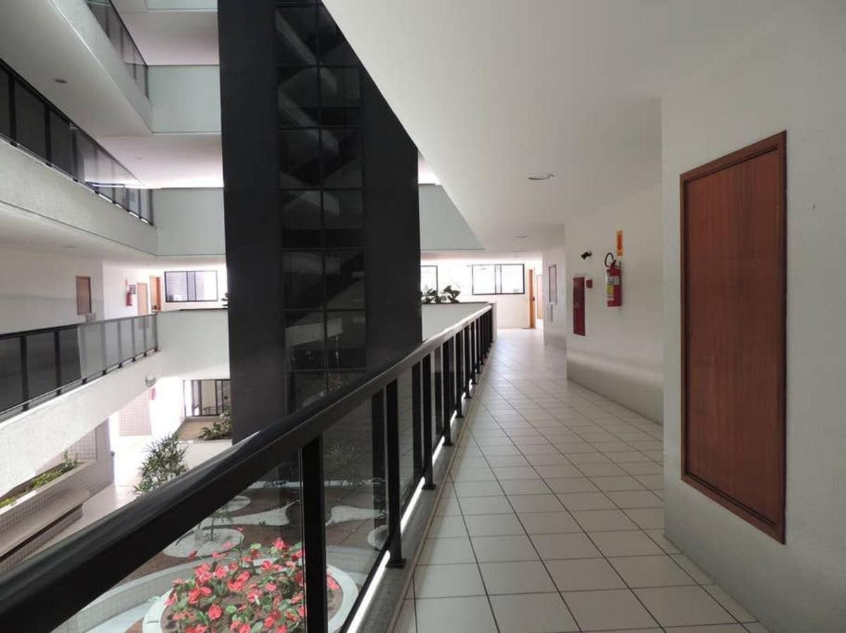 Amplo E Confortavel E Sala Na Pajucara Apartment